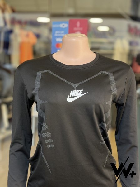 بلوزة Nike