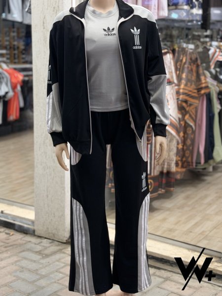 أسود