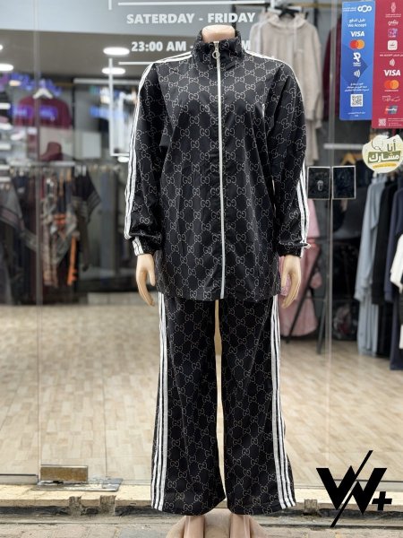 أسود